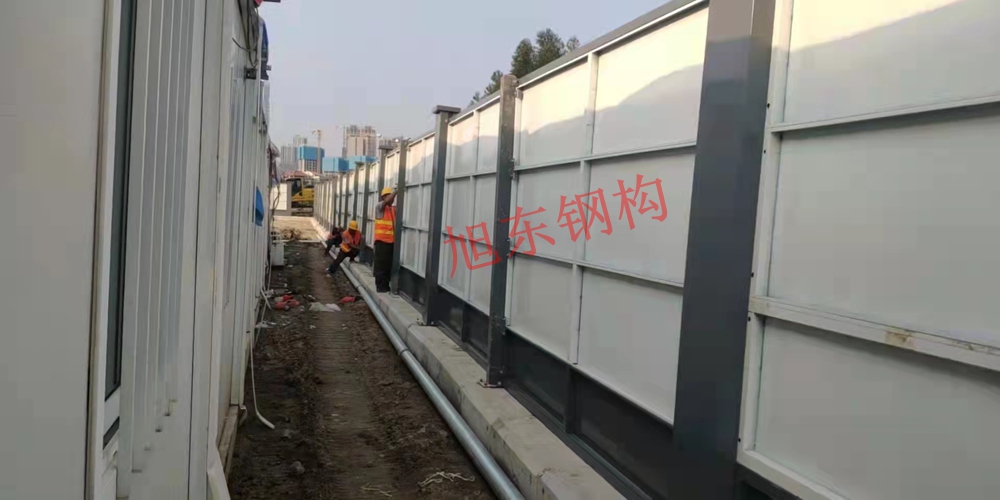 深圳抗疫旭東勇?lián)?dāng)，圍擋有序發(fā)貨支援疫區(qū)